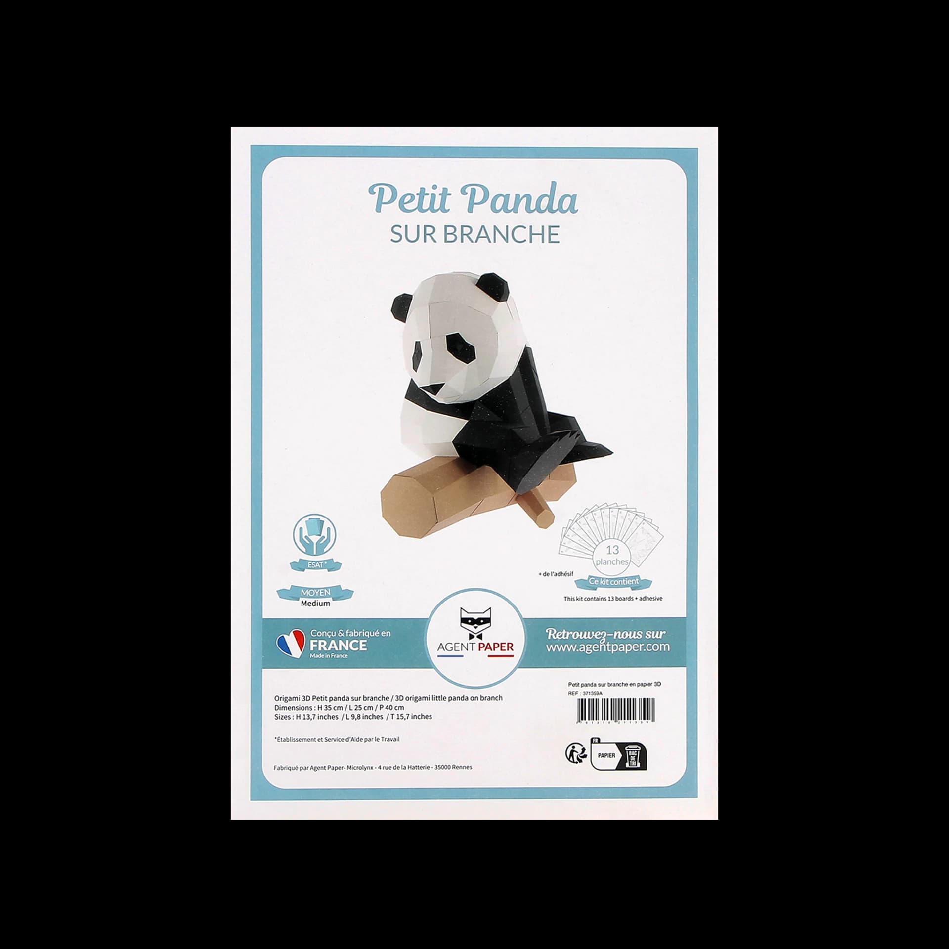 Packaging fermé de Petit panda sur branche en papier blanc et noir