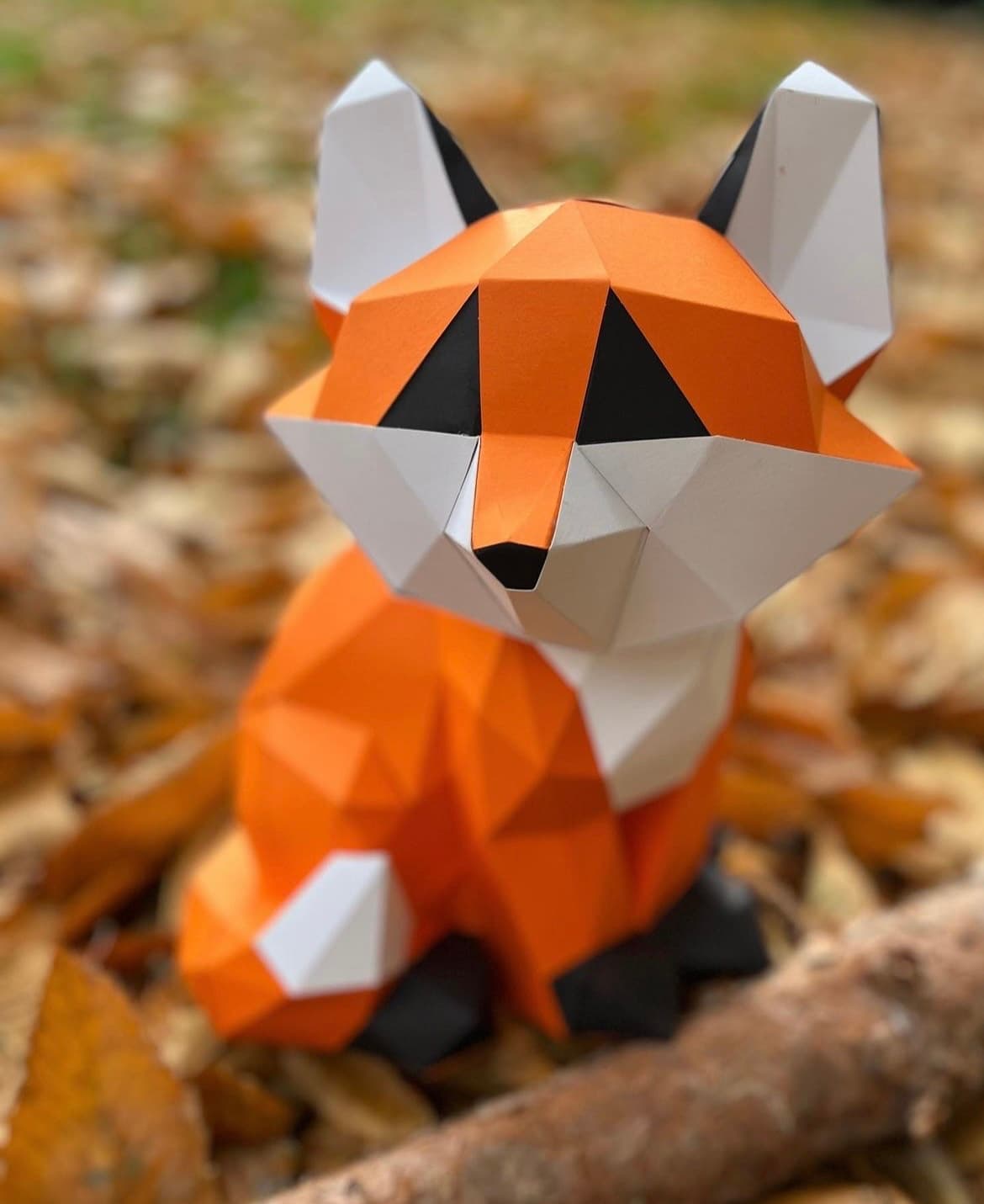 Découvrez l’histoire pleine de malice d’Oscar le Renard : Le compagnon rusé de l’origami !