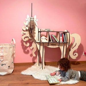 Meuble étagère Licorne